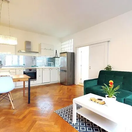 Velvet Apartment Pressburg